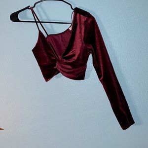 One sleeve burgundy velvet crop top
